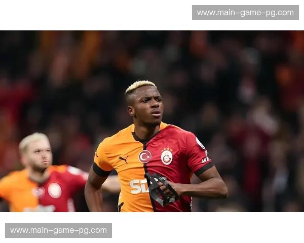 加拉塔萨雷客场务实策略 避免崩盘前提下的防守反击执行